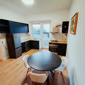 Luan Apartament