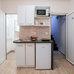 Ema House Apartament